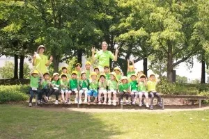 Q　英語幼稚園では子どもはどのように過ごしていますか？